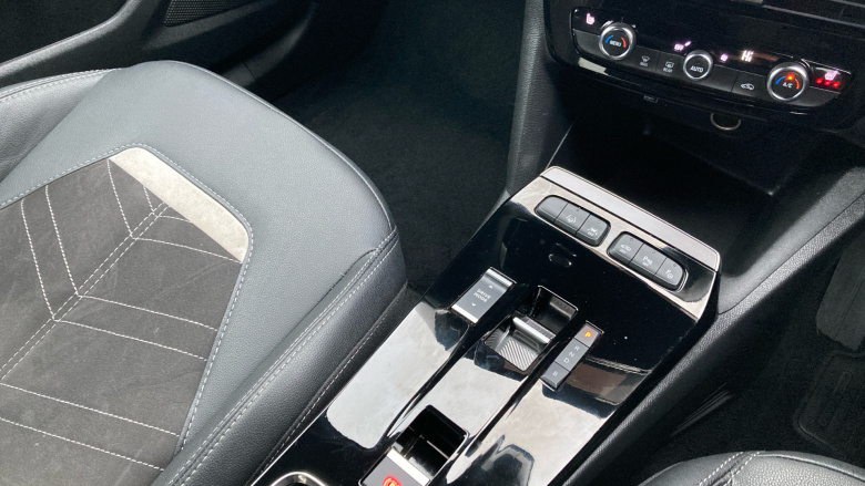 Vauxhall Mokka 100kW Ultimate 50kWh 5dr Auto Electric Hatchback